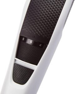 Philips Beardtrimmer Serie 3000: Tu aliado perfecto para un afeitado preciso 3 BEARDTRIMMER 3